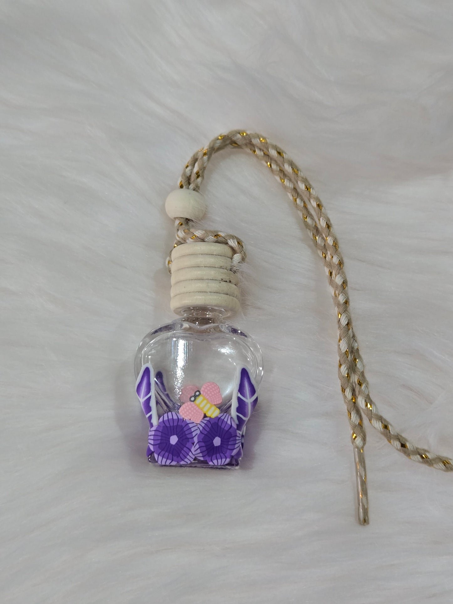 Diffuseur de voiture papillon violet à suspendre