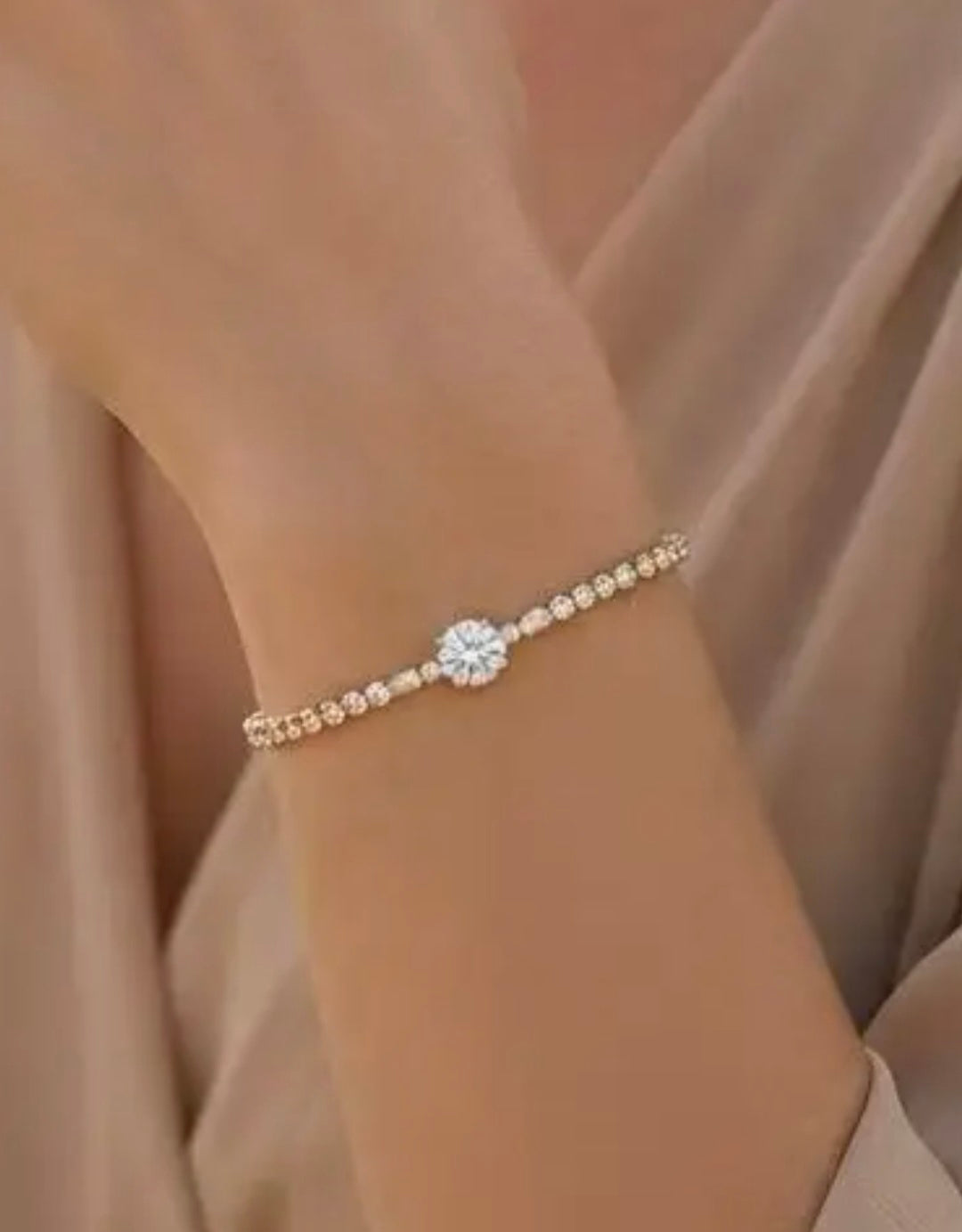 Bracelet en acier inoxydable Pré commande livraison à partir du 09 juin