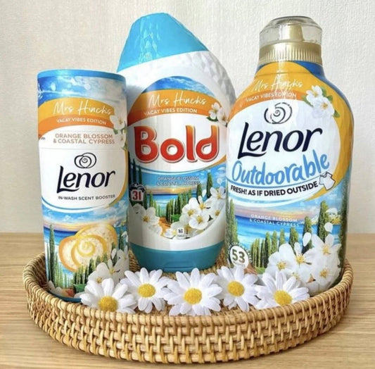 Lenor vacay (mandarine, linge frais, fleurs d'oranger, rose, lys, eucalyptus)