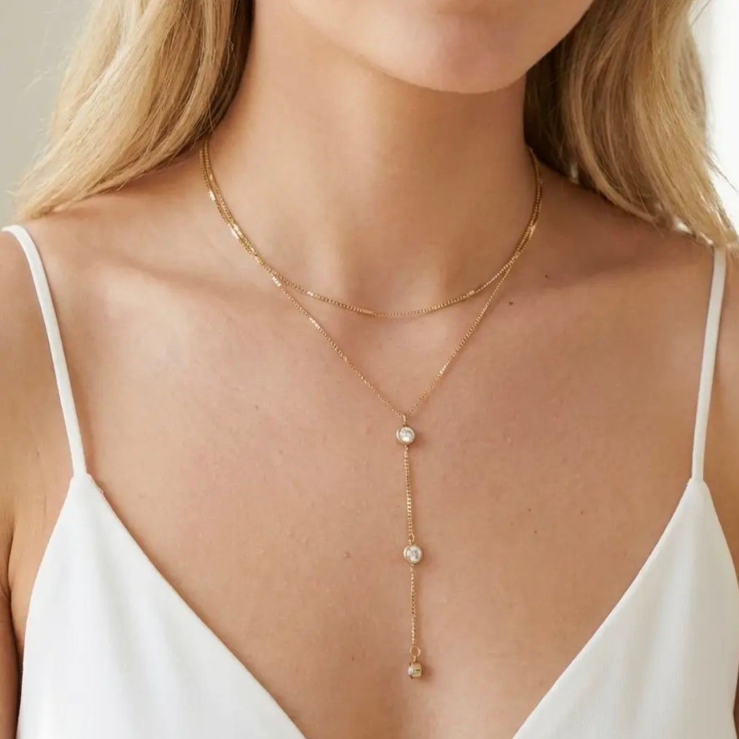 Collier Y double en acier inoxydable Pré commande livraison à partir du 9 juin